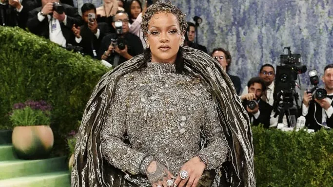 Image Credit @Red Carpet Fashion Awards Via Yahoo!